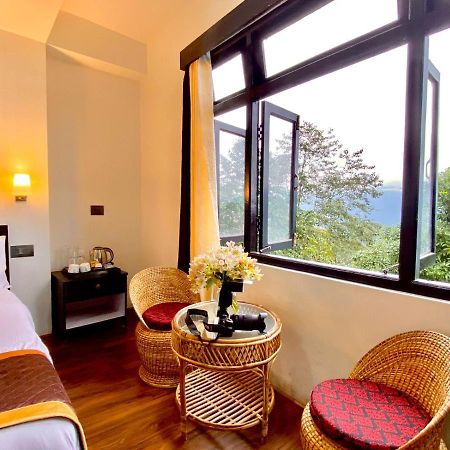 Daksha Pelling Nest Hotel Exterior photo